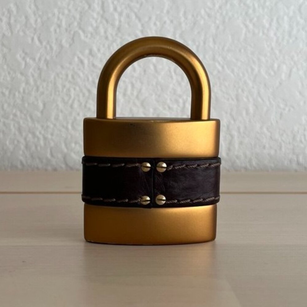 Chloe Paddington 2005 Lock Charm - Picture 3 of 7